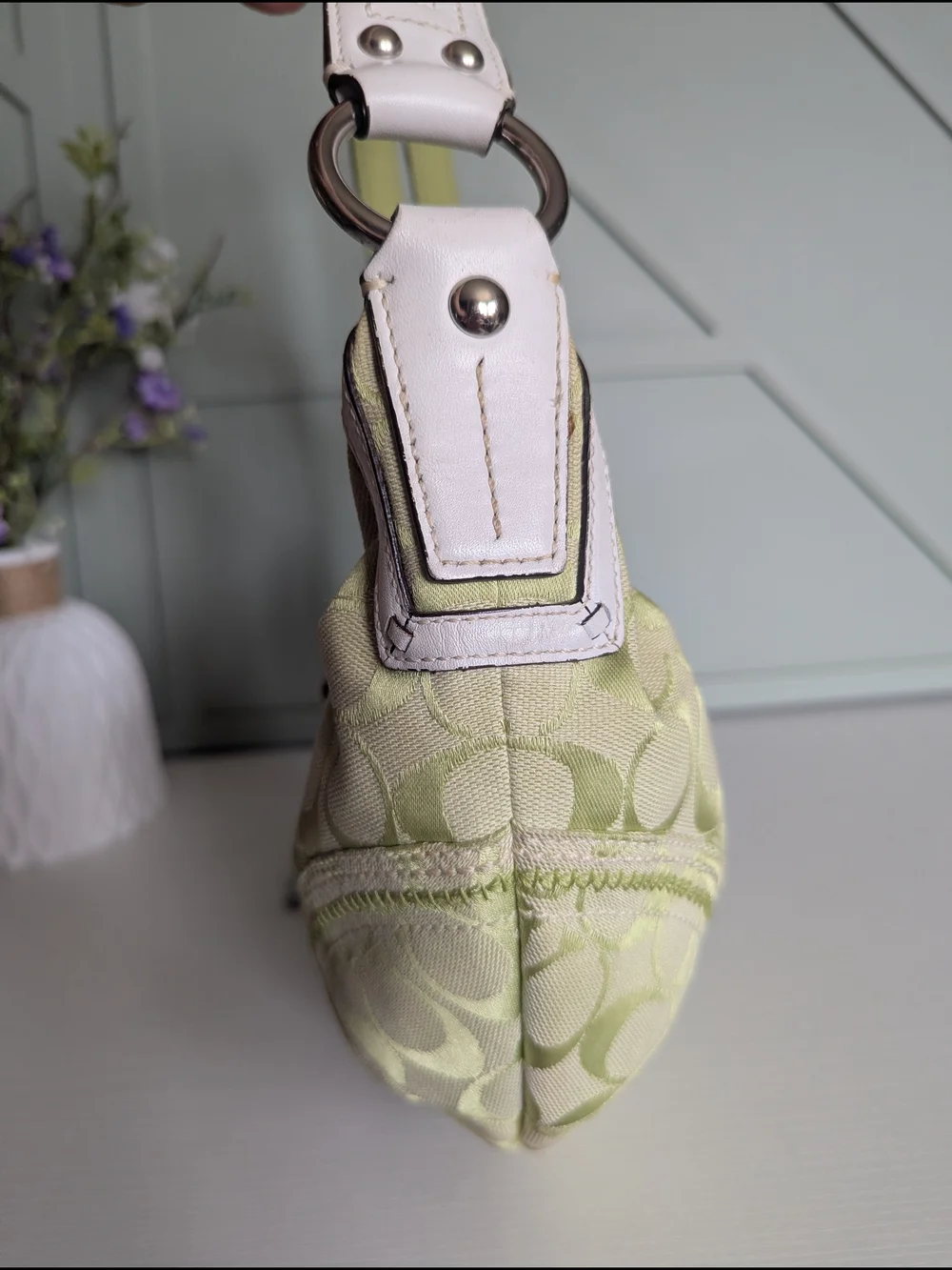 Coach Soho Signature SmallHobo bag from the Y2K era - Picture 6 of 11